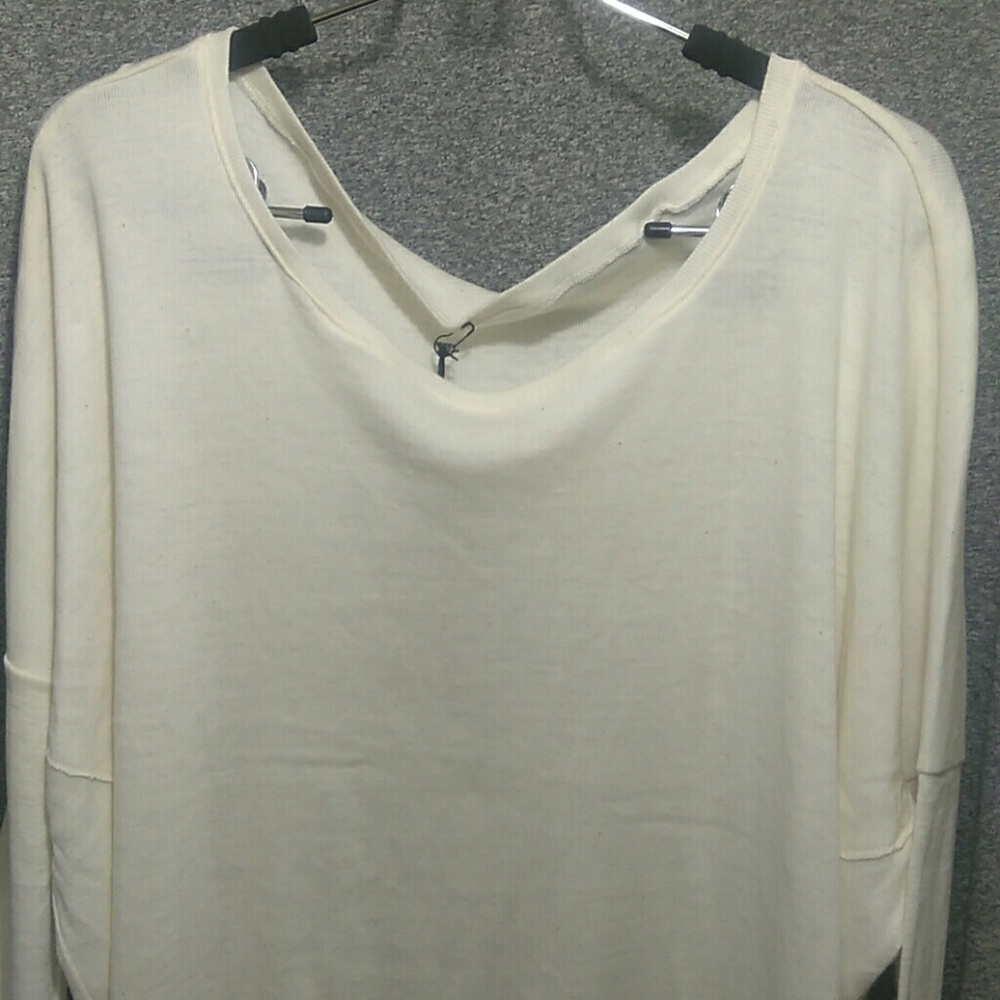 Vissla Top - Picture 2 of 8